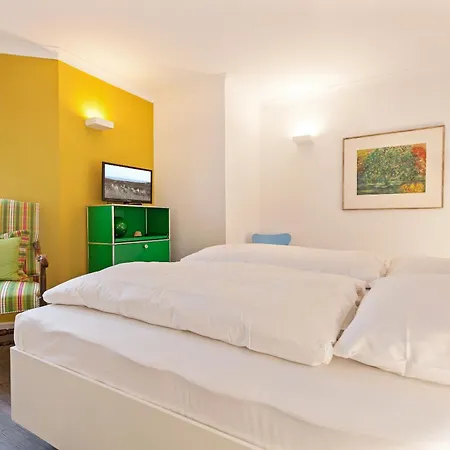 Berthin Bleeg App 1 Insel * Wenningstedt-Braderup