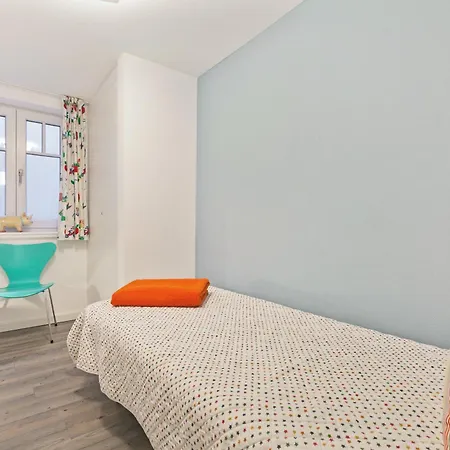 Berthin Bleeg App 1 Insel Wenningstedt-Braderup